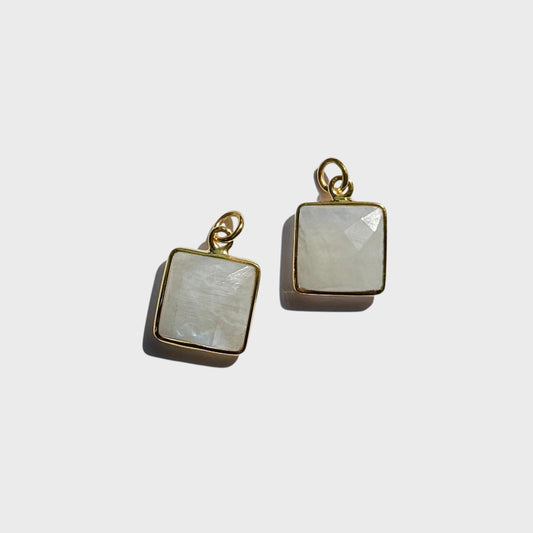 Monestone Pendant Gold