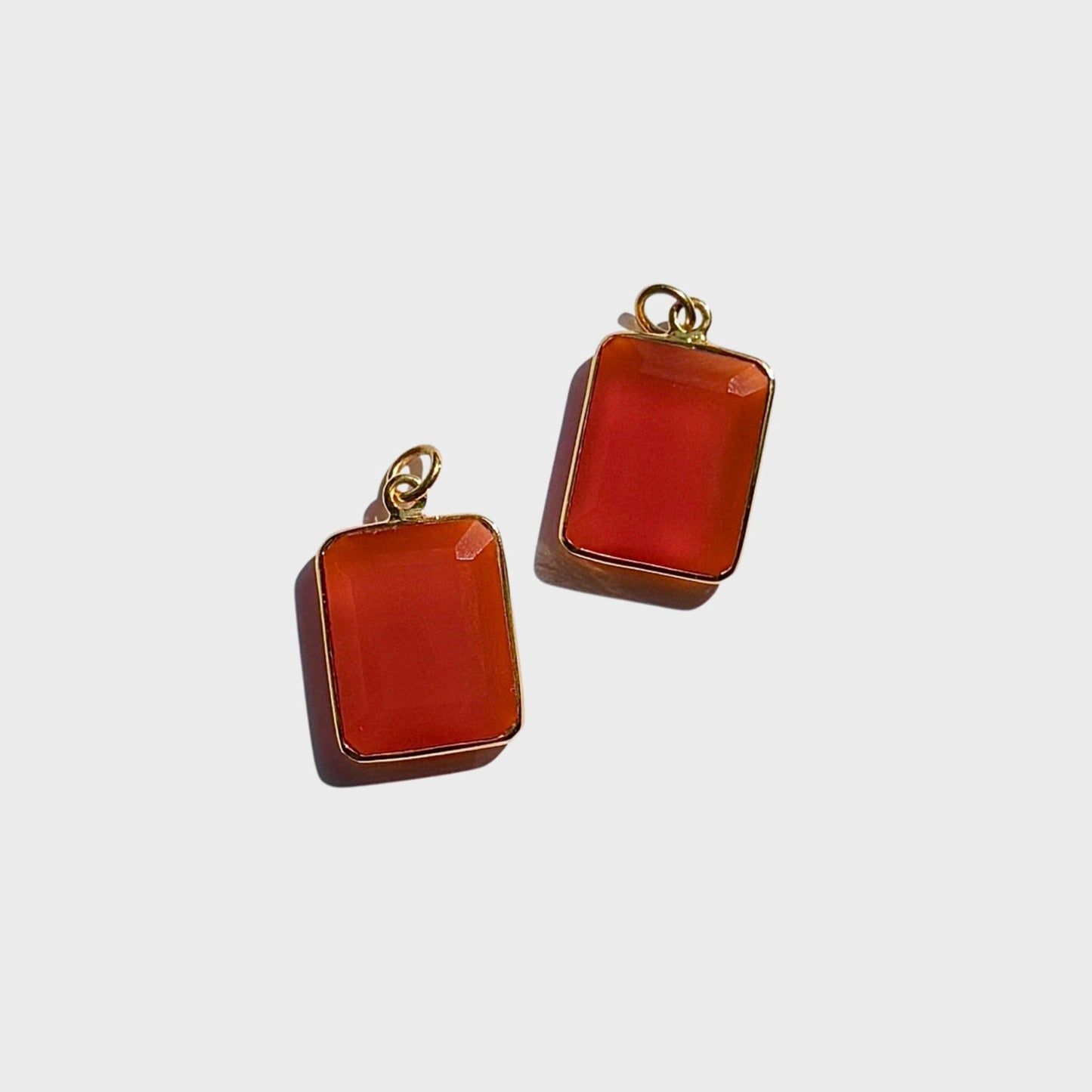 Orange Chalcedony Pendant Gold